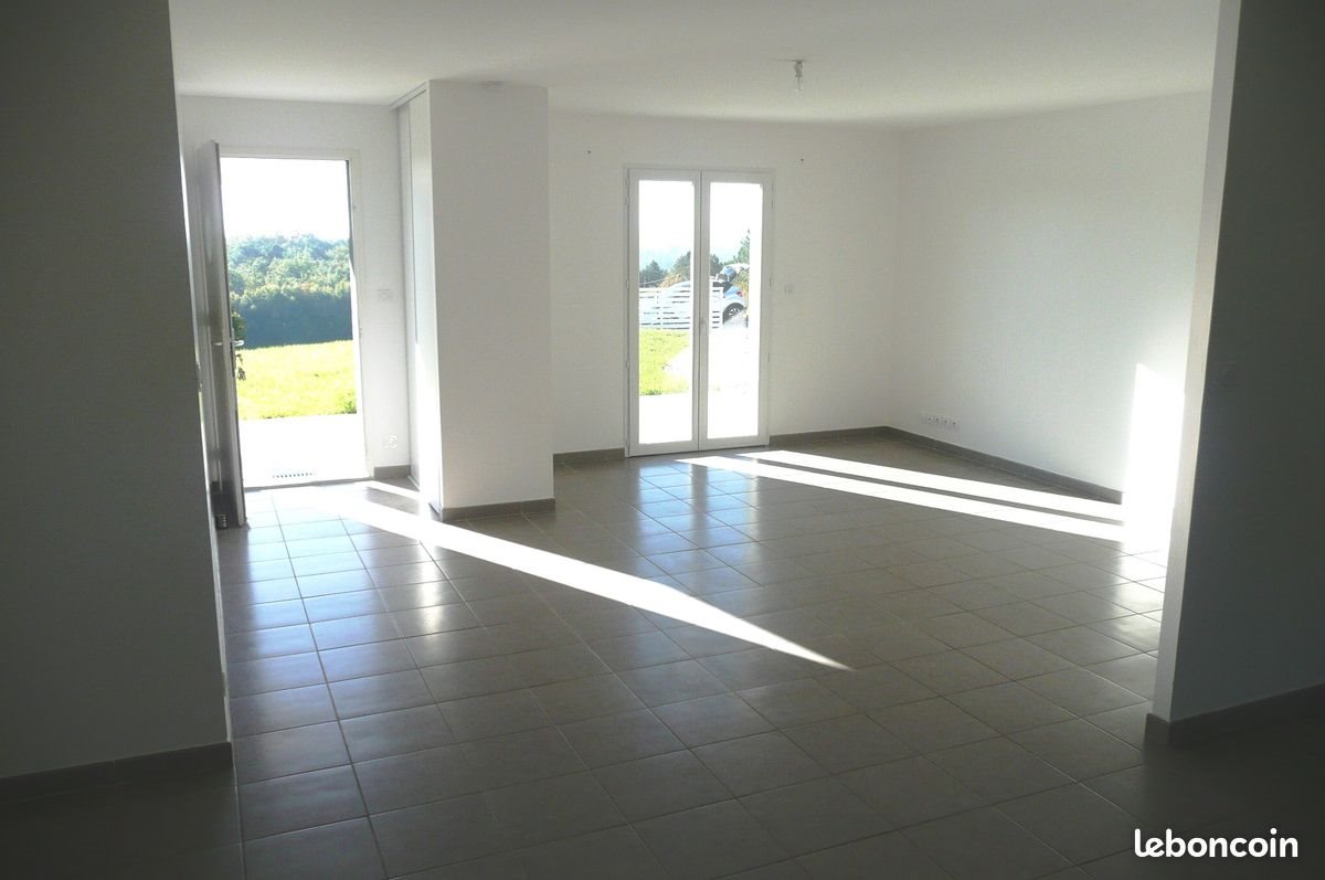 Maison à louer, 98m², Trélissac