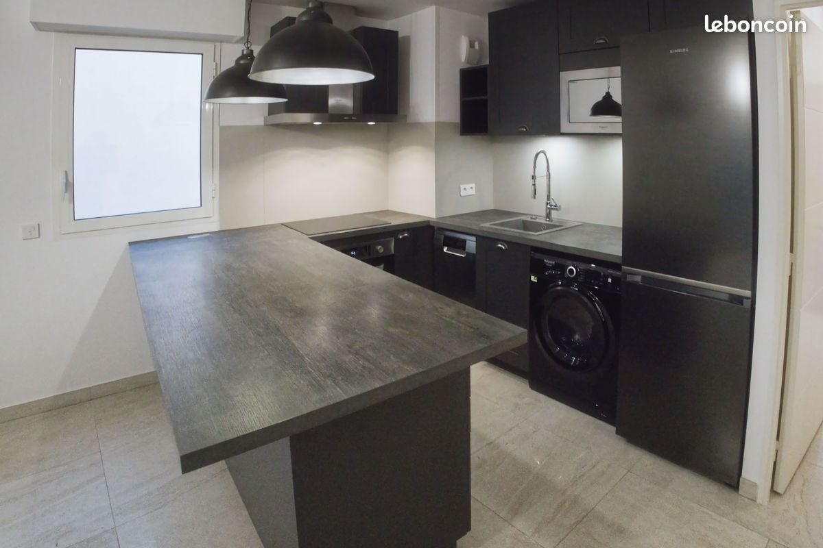 Appartement à louer, 70m², Roquebrune-Cap-Martin