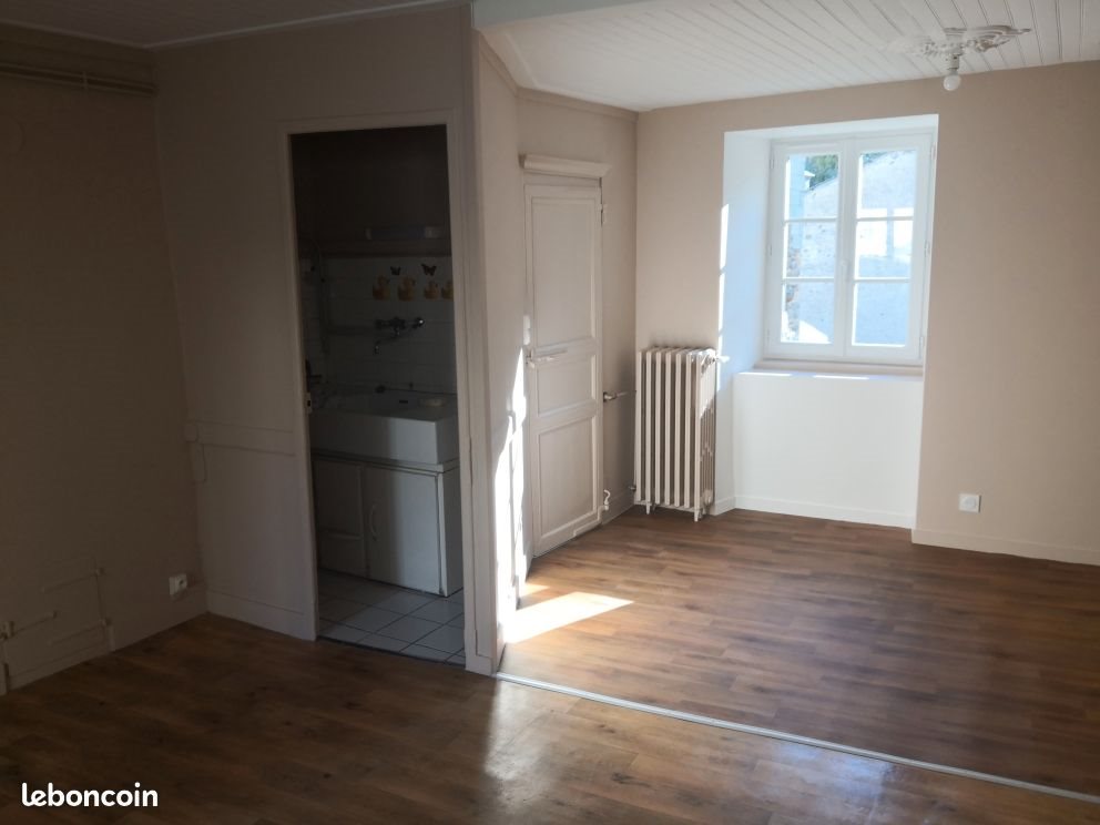 Maison à louer, 48m², Ardes