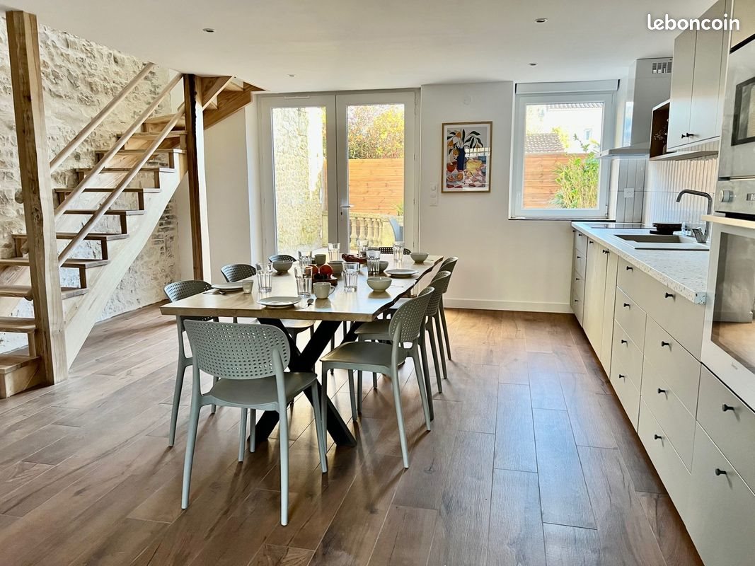 Maison à louer, 160m², La Rochelle
