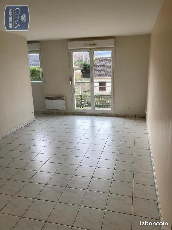Appartement à louer, 47m², Villeneuve-sur-Yonne