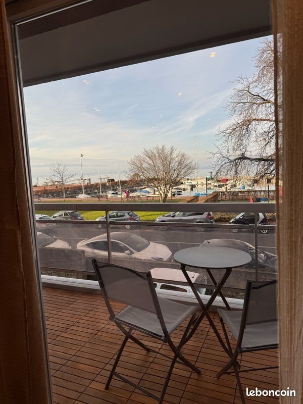 Appartement à louer, 80m², Evian-les-Bains