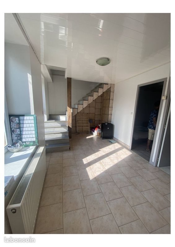 Maison à louer, 137m², Le Bardon