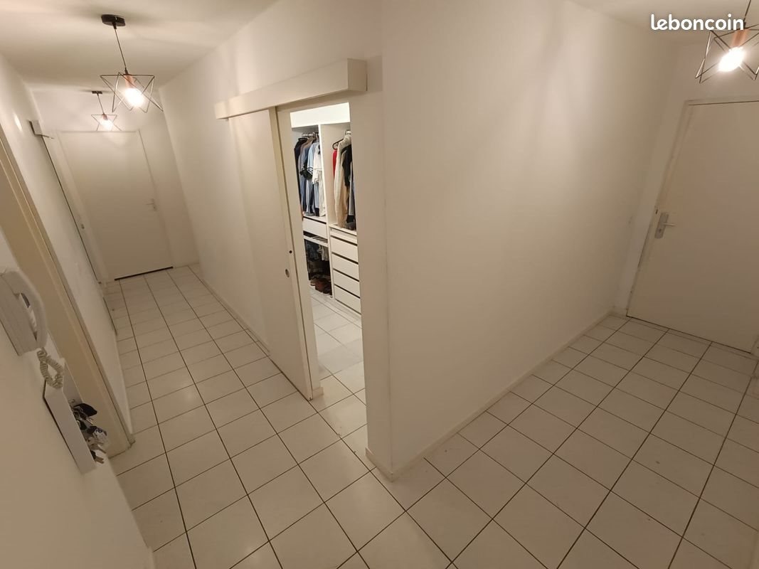 Appartement à louer, 84m², Grenoble