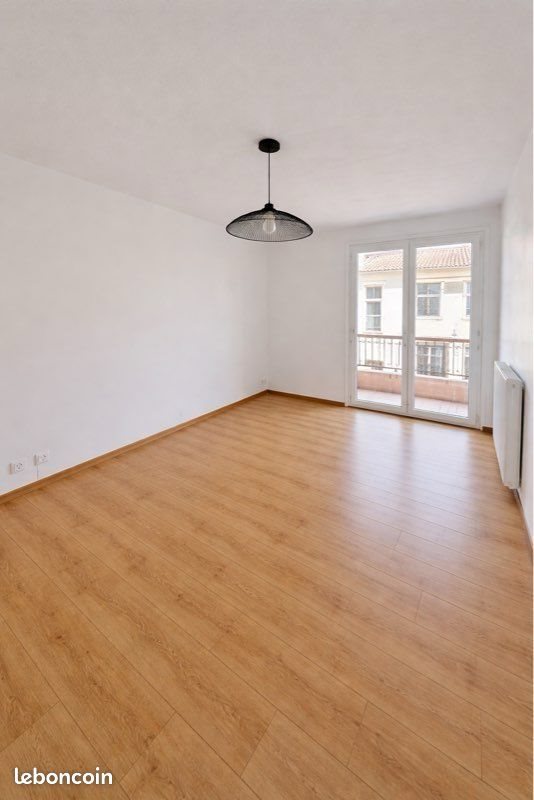 Appartement à louer, 79m², Marseille 9ème