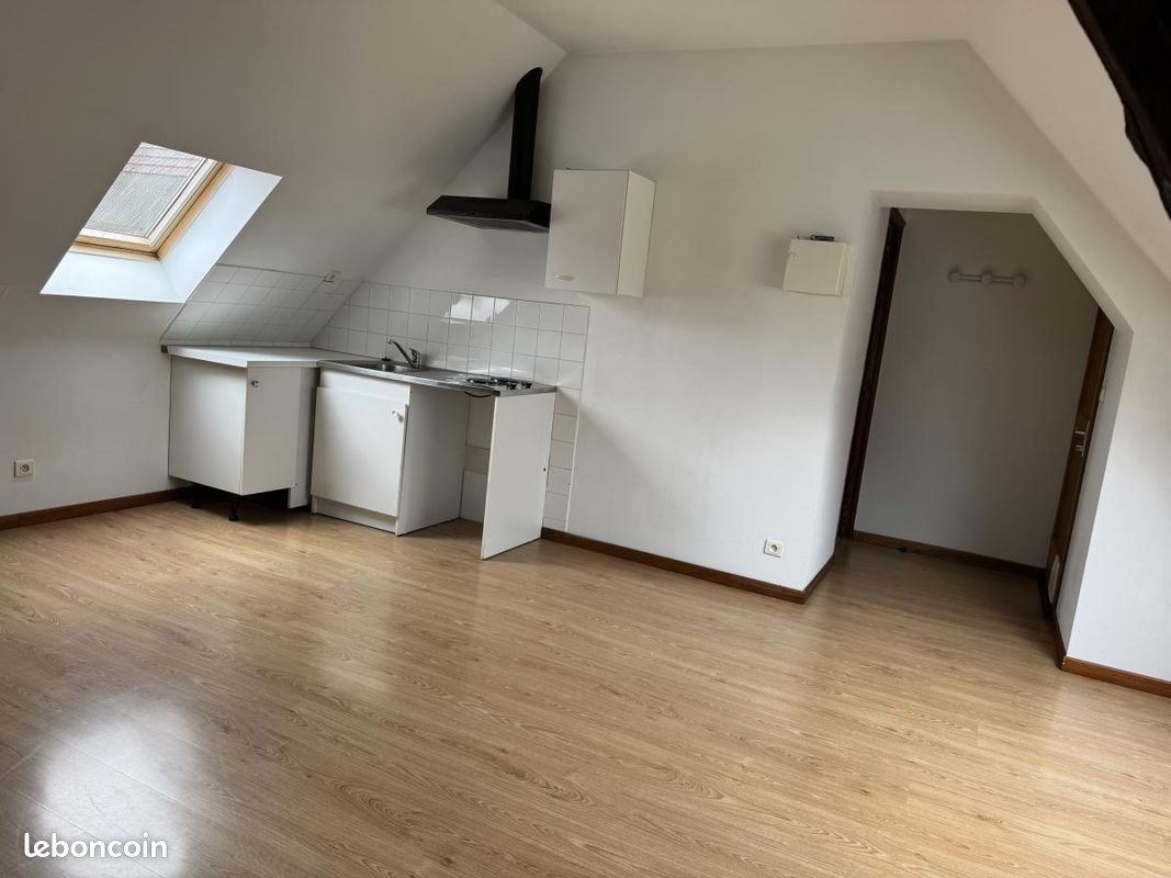Appartement à louer, 32m², Corbie