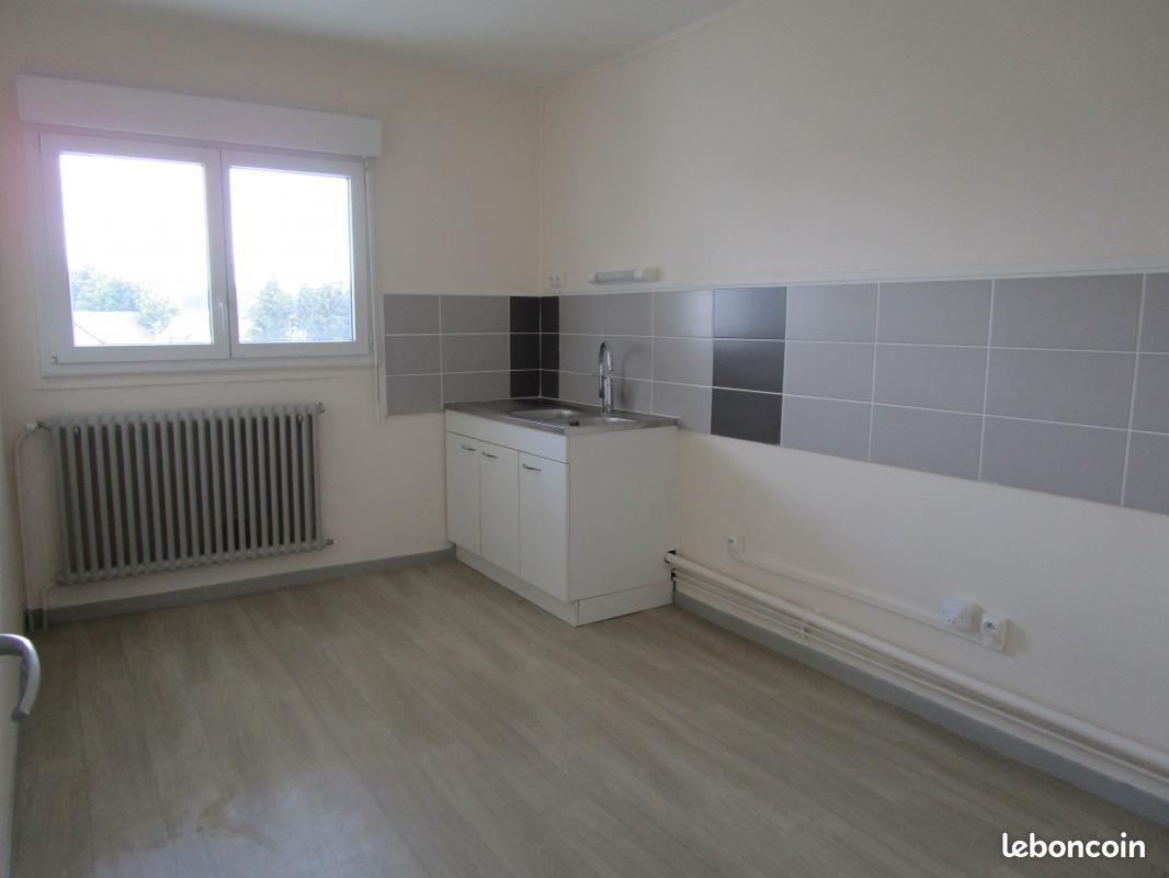 Appartement à louer, 75m², Maîche