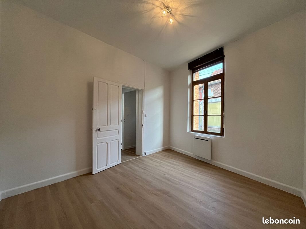 Appartement à louer, 61m², Eppeville