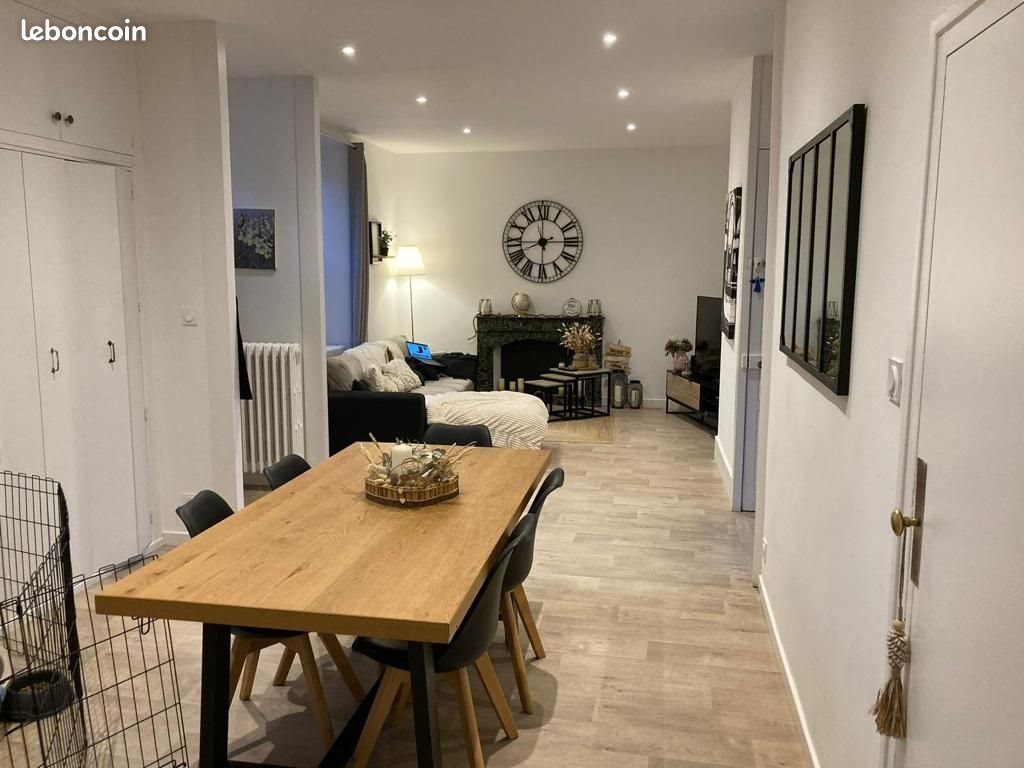 Maison à louer, 86m², Anneyron