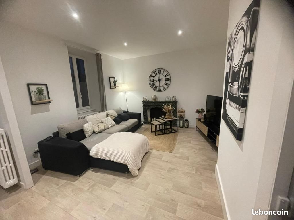 Maison à louer, 86m², Anneyron