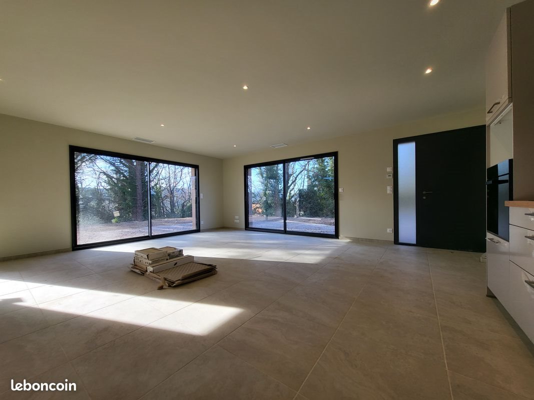 Maison à louer, 112m², Brignoles