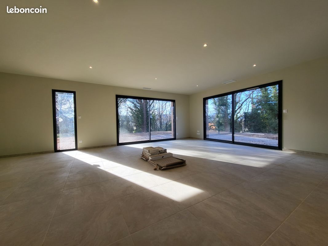 Maison à louer, 112m², Brignoles