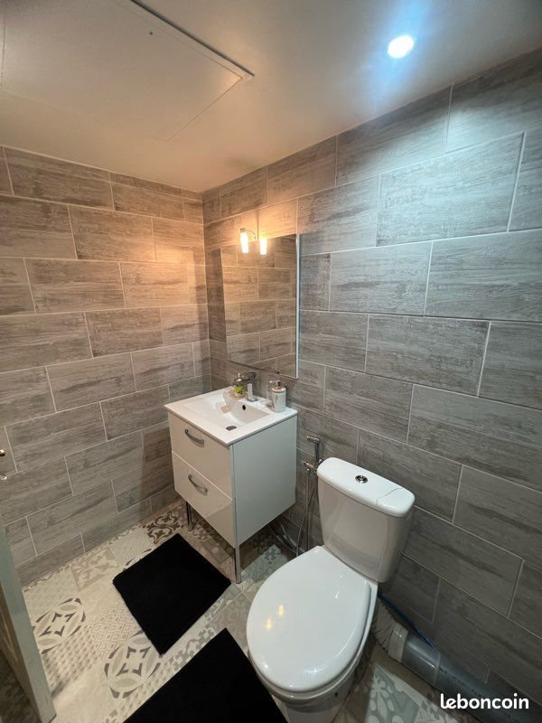 Maison à louer, 78m², Pont-de-Chéruy