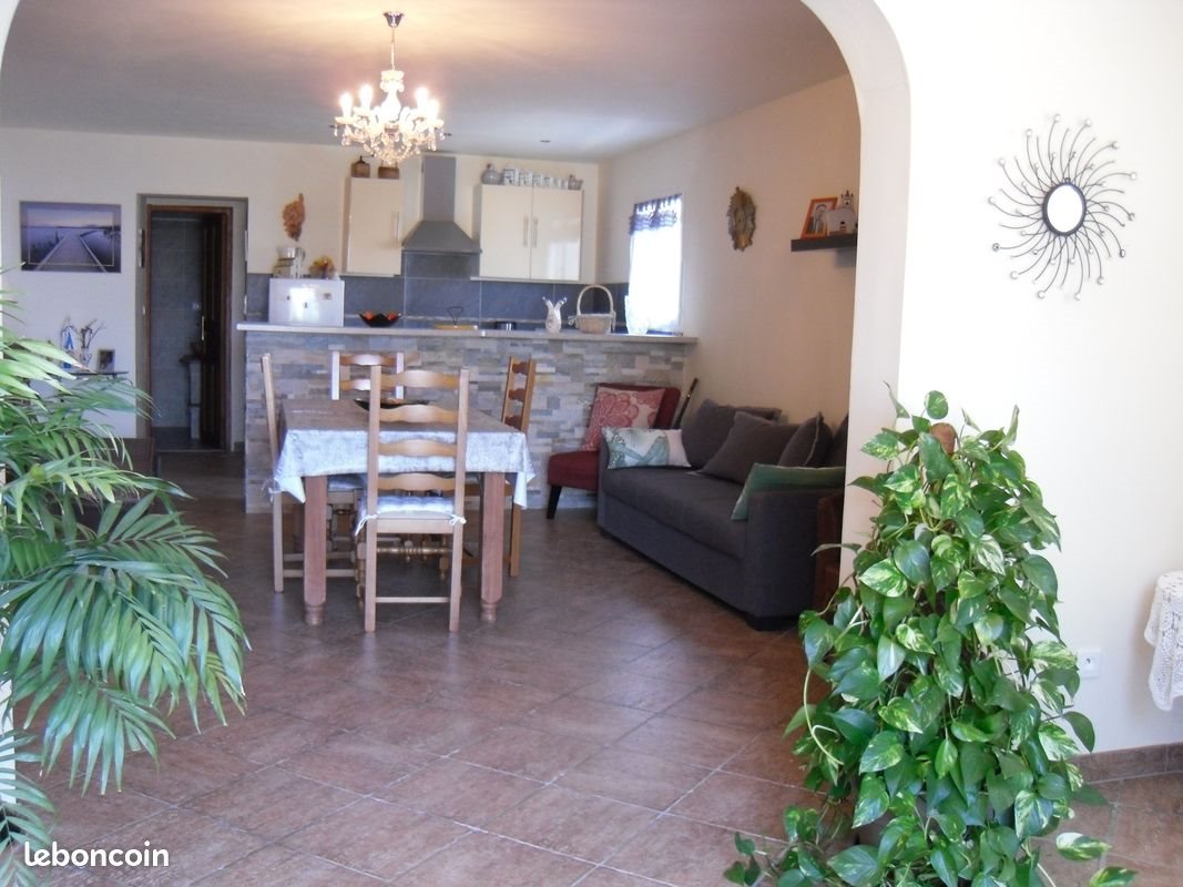 Appartement à louer, 60m², Corbara