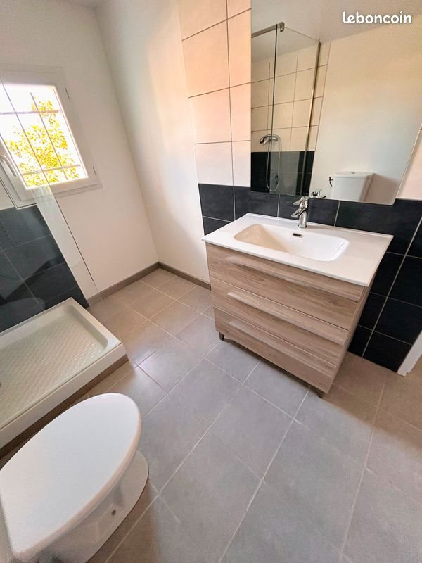 Appartement à louer, 45m², Rousson