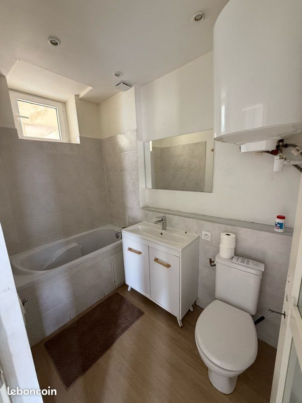 Appartement à louer, 25m², Oyonnax