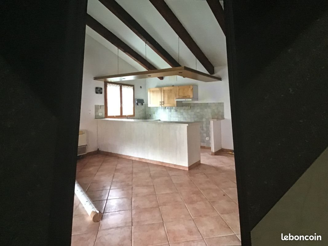 Maison à louer, 90m², Talasani