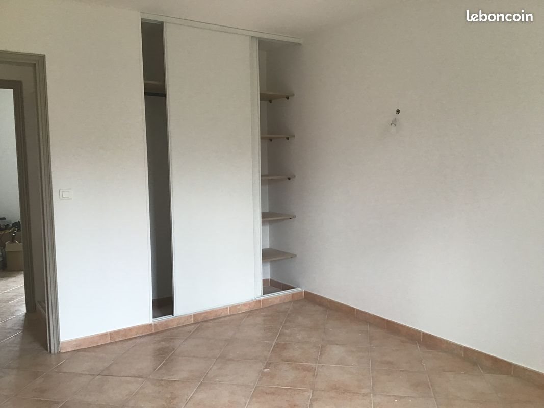 Maison à louer, 90m², Talasani