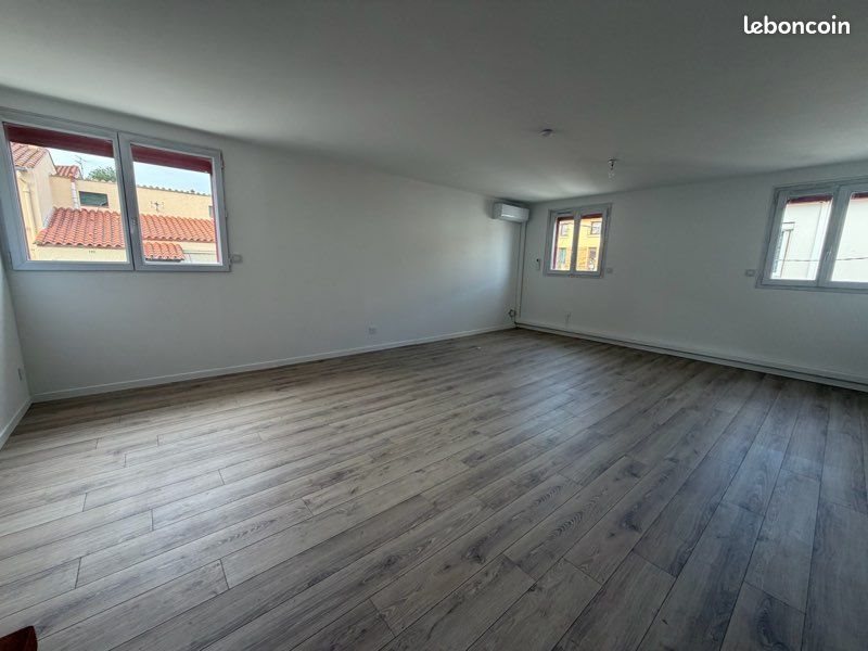 Appartement à louer, 55m², Trouillas