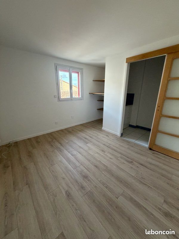 Appartement à louer, 55m², Trouillas