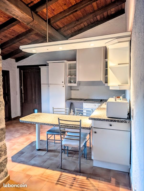 Maison à louer, 46m², Coaraze