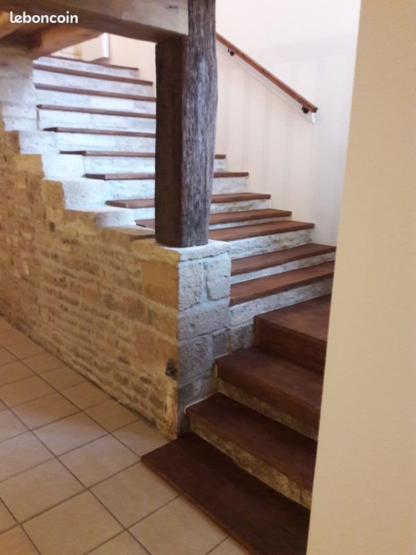 Maison à louer, 110m², Tusson