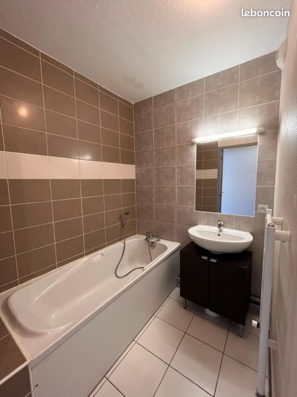 Appartement à louer, 49m², Grenoble