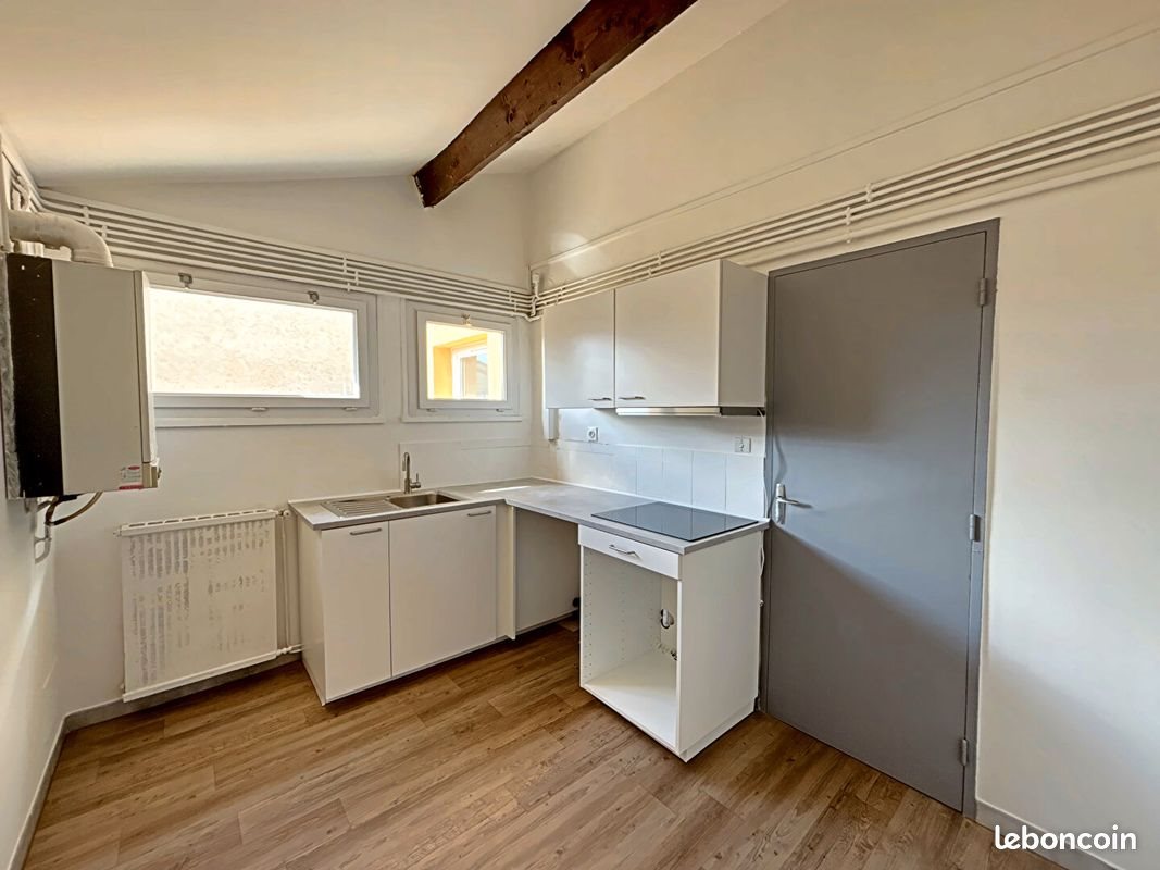 Appartement à louer, 69m², L'Isle-sur-la-Sorgue