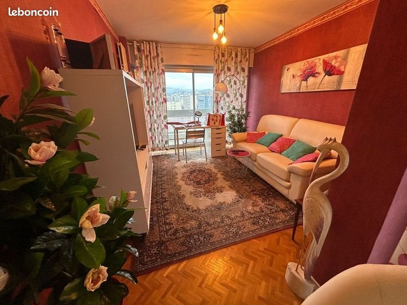 Appartement à vendre, 72m², Saint-Etienne