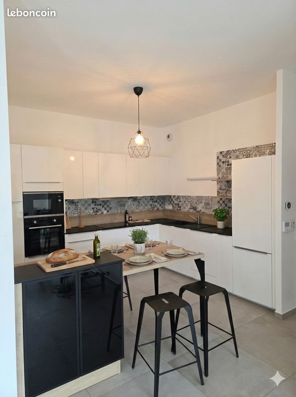 Appartement à louer, 84m², Montarnaud