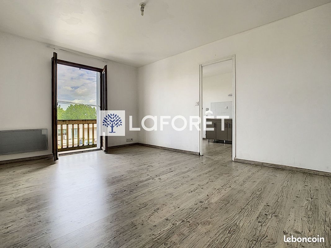 Appartement à louer, 46m², L'Absie