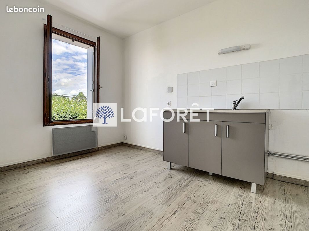 Appartement à louer, 46m², L'Absie