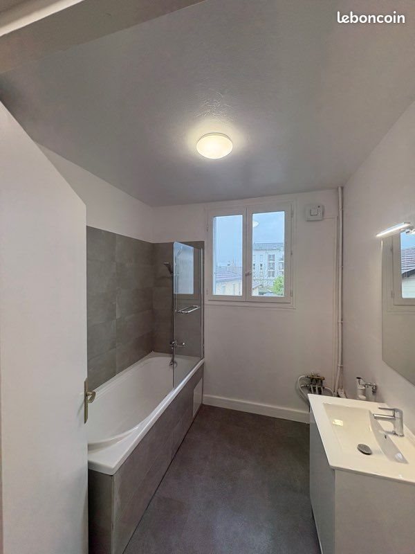 Appartement à louer, 42m², Viry-Châtillon