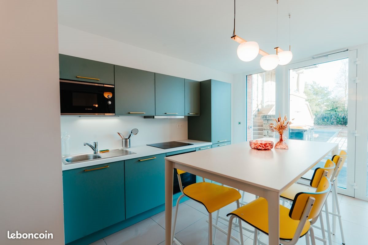 Appartement à louer, 382m², Saint-Grégoire