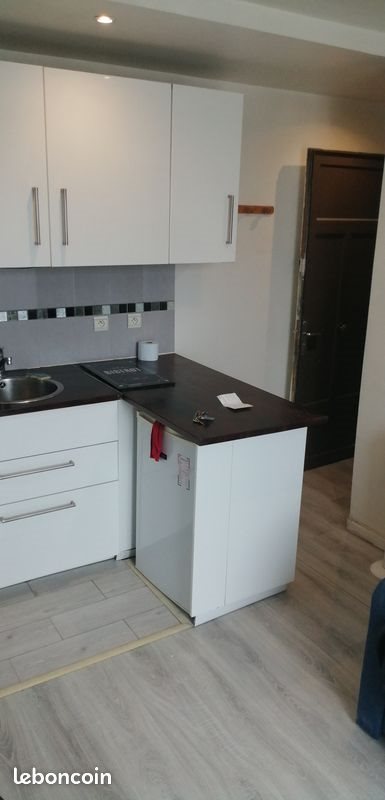Appartement à louer, 13m², Paris 17ème