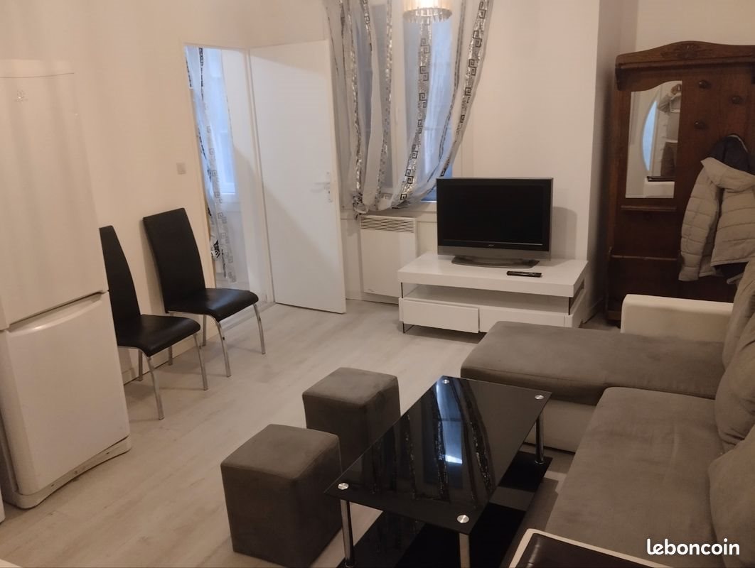 Appartement à louer, 25m², Saint-Claude