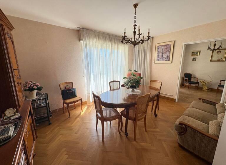 Appartement à vendre, 70m², Reims