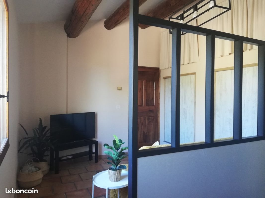 Appartement à louer, 38m², Venelles
