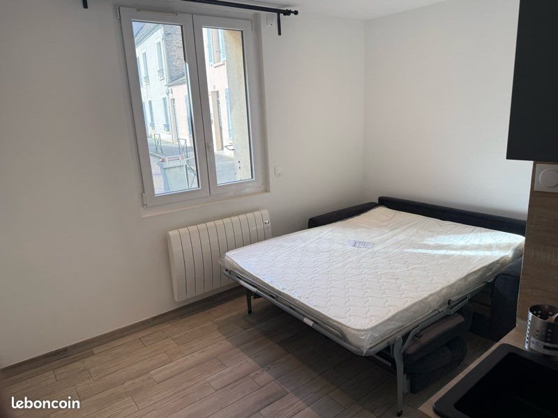Appartement à louer, 23m², Etampes