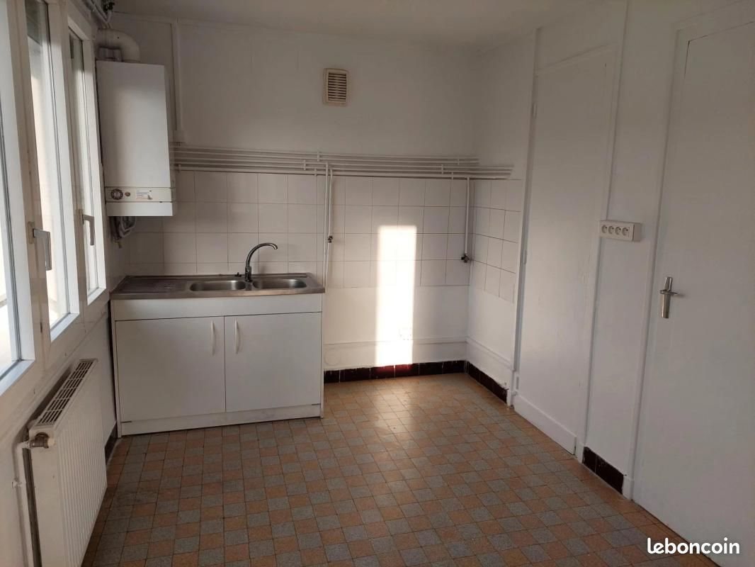 Appartement à louer, 56m², Saint-Etienne