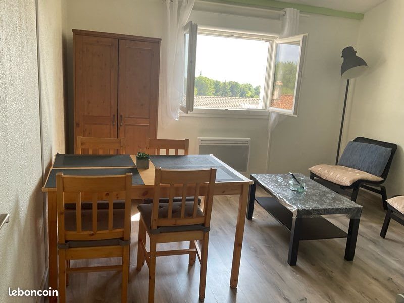 Appartement à louer, 40m², Venelles