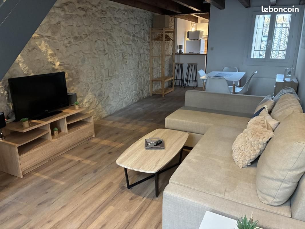 Appartement à louer, 42m², Nîmes