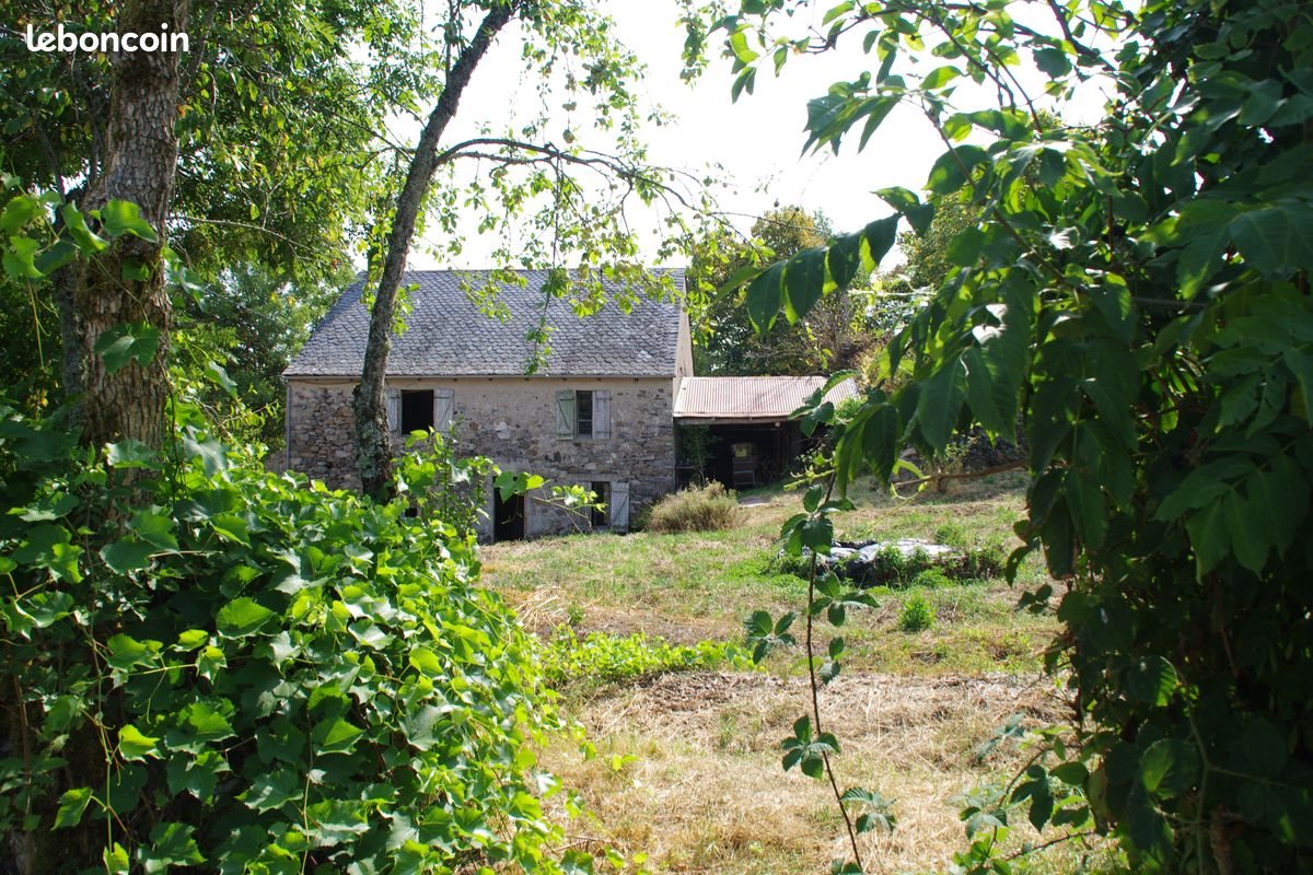 Maison à vendre, 70m², Saint-Etienne-de-Chomeil