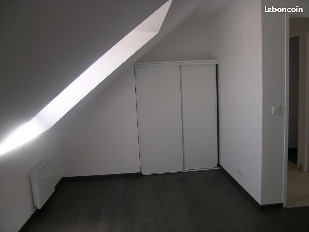 Appartement à louer, 82m², Etel