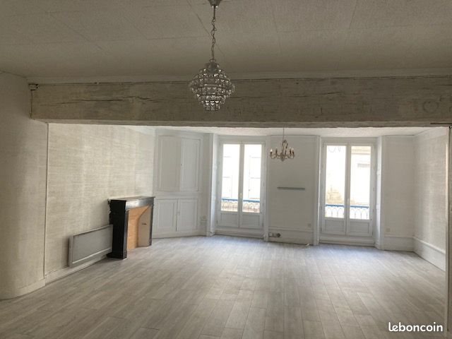 Appartement à louer, 138m², Nontron