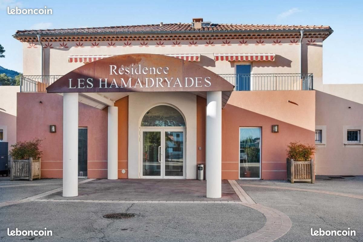 Appartement à vendre, 38m², Plan-d'Aups-Sainte-Baume