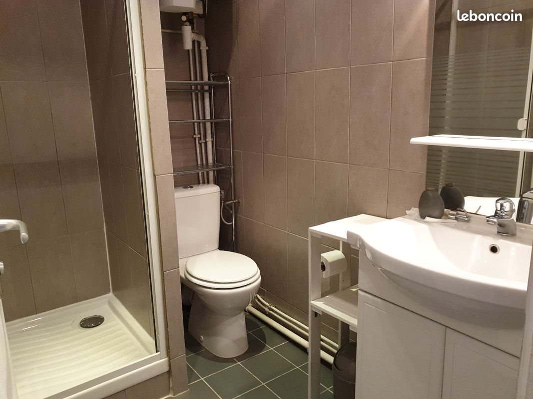 Appartement à louer, 27m², Paris 17ème