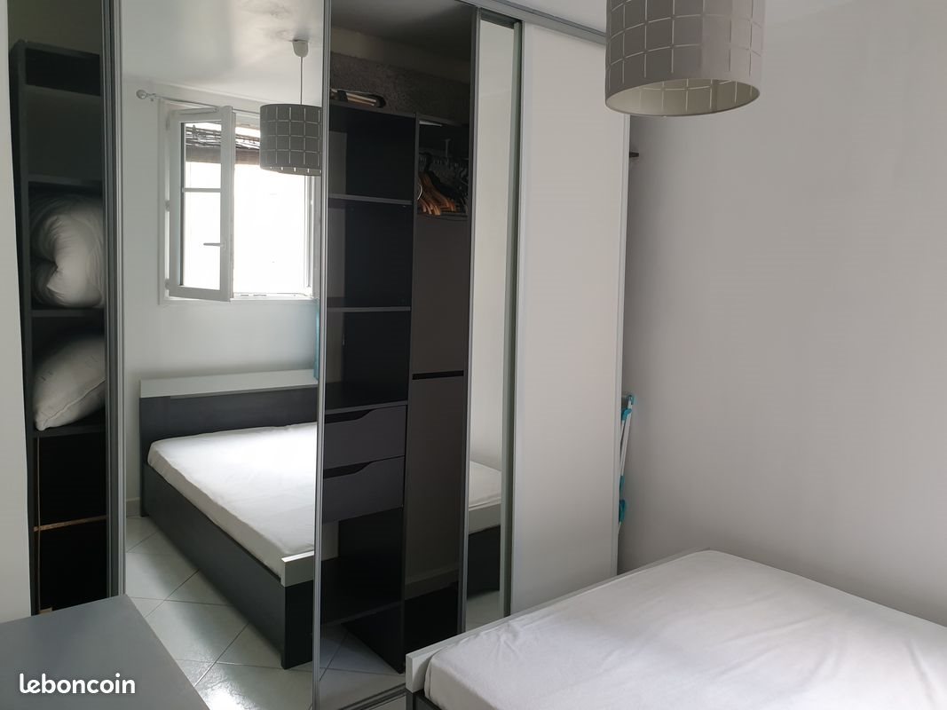 Appartement à louer, 27m², Paris 17ème