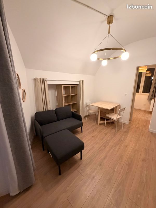 Appartement à louer, 23m², Saint-Claude