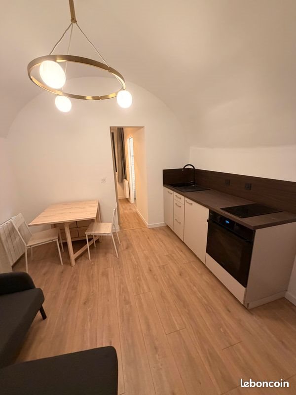 Appartement à louer, 23m², Saint-Claude